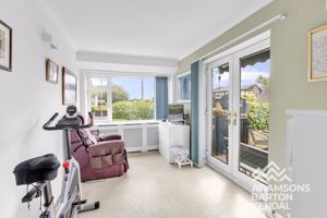 Photo 1- click for photo gallery